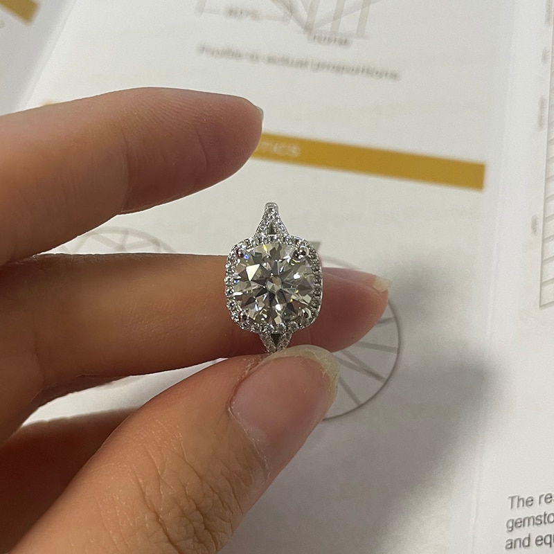 Round Moissanite Cushion Halo Split Shank Ring (3)