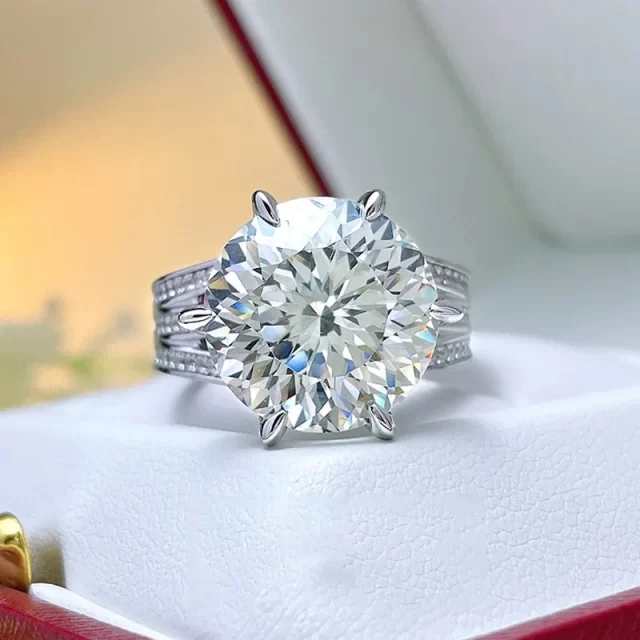 Seraphina 10 Carat Super Size Round Moissanite Ring (ring box) Seraphina 10 Carat Super Size Round Moissanite Ring (ring box)