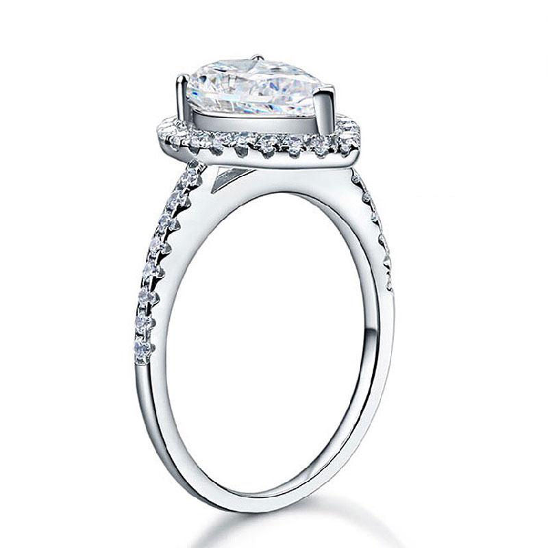 2 Ct Pear Angle