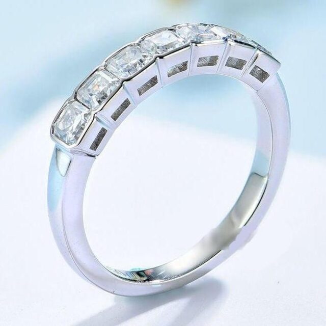 2.5mm Asscher Cut Moissanite Bevel Eternity Ring