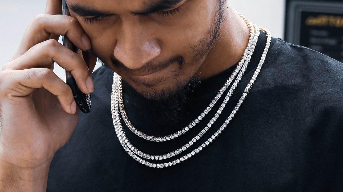 3mm/4mm Brilliant Cut Genuine Moissanite Tennis Necklace