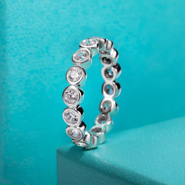 Beverly Half Round Moissanite Bezel Eternity Ring (3)