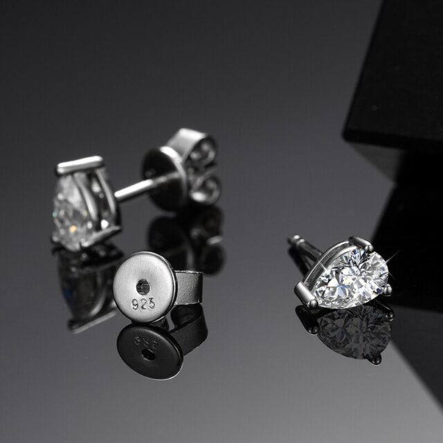 Pear Cut Stud Earrings (5)