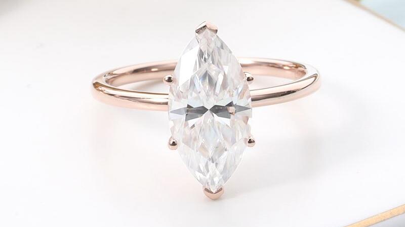 3 or 12 carat marquise Solitaire ring (2) 3 or 12 carat marquise Solitaire ring