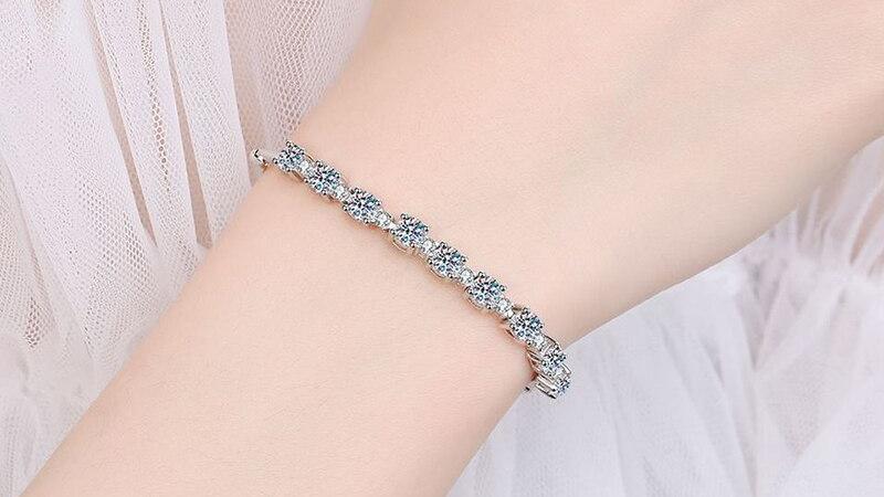 Alternating Moissanite Bracelet (4) Alternating Moissanite Bracelet