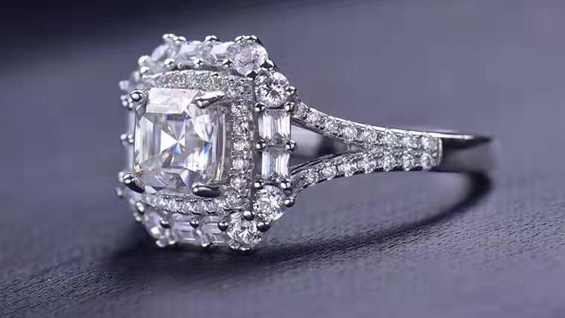 Asscher Cut Moissanite Halo Ring (4) Asscher Cut Moissanite Halo Ring