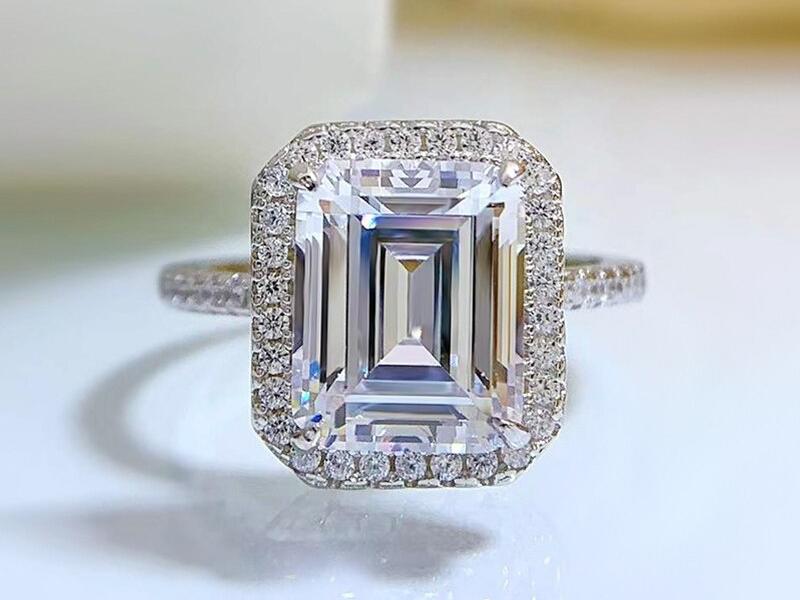 Emerald Cut Moissanite Halo ring (5) Emerald Cut Moissanite Halo ring