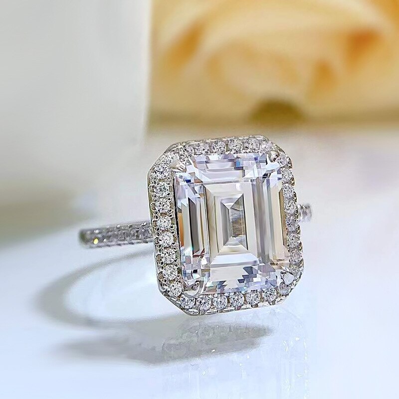 'Emery' 4 | 5 Carat Emerald Cut Moissanite Halo Ring In 18K Solid Gold ...