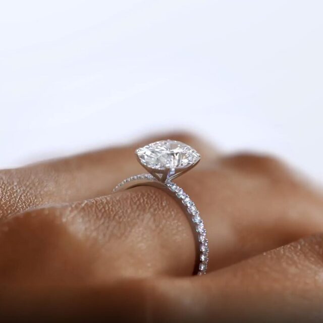 oval cut moissanite 4 prong ring