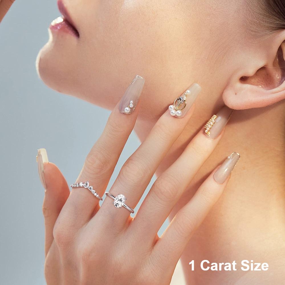 Orlanda 1ct oval cut moissanite solitaire ring Modelled 1ct oval cut moissanite solitaire ring Modelled