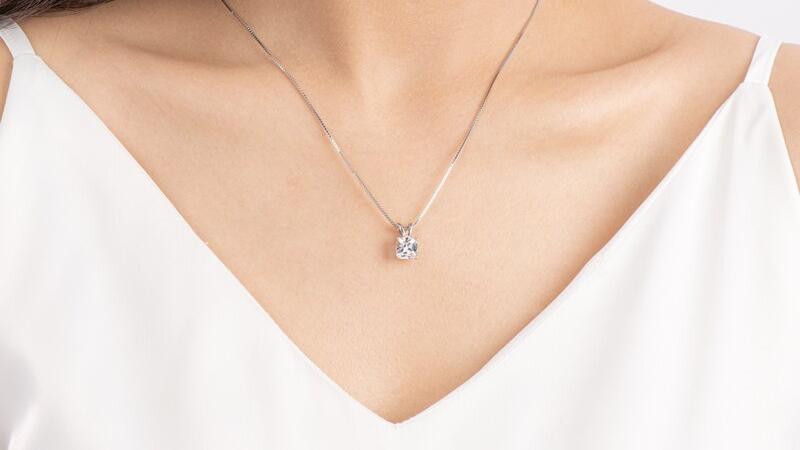 Princess Cut Moissanite Pendant