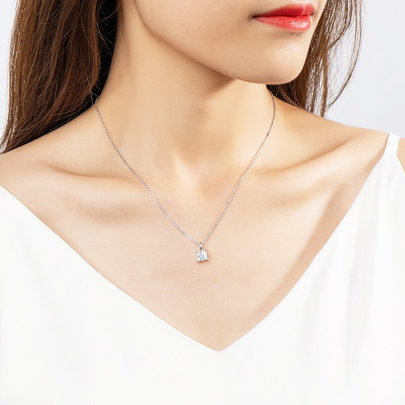 Pari Princess Cut Moissanite Pendant (1) Princess Cut Moissanite Pendant