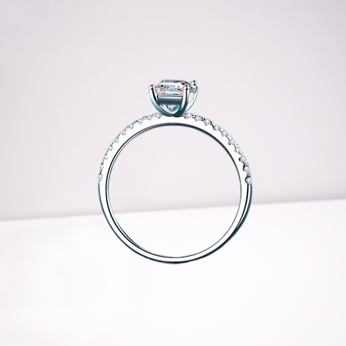 Emerald_Radiant_Moissanite_Solitaire_Ring__3_-removebg-preview