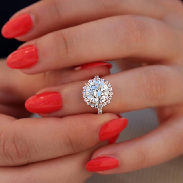 Rosemary 3.5ct Halo round Moissanite Ring (3) Rosemary 3.5ct Halo round Moissanite Ring