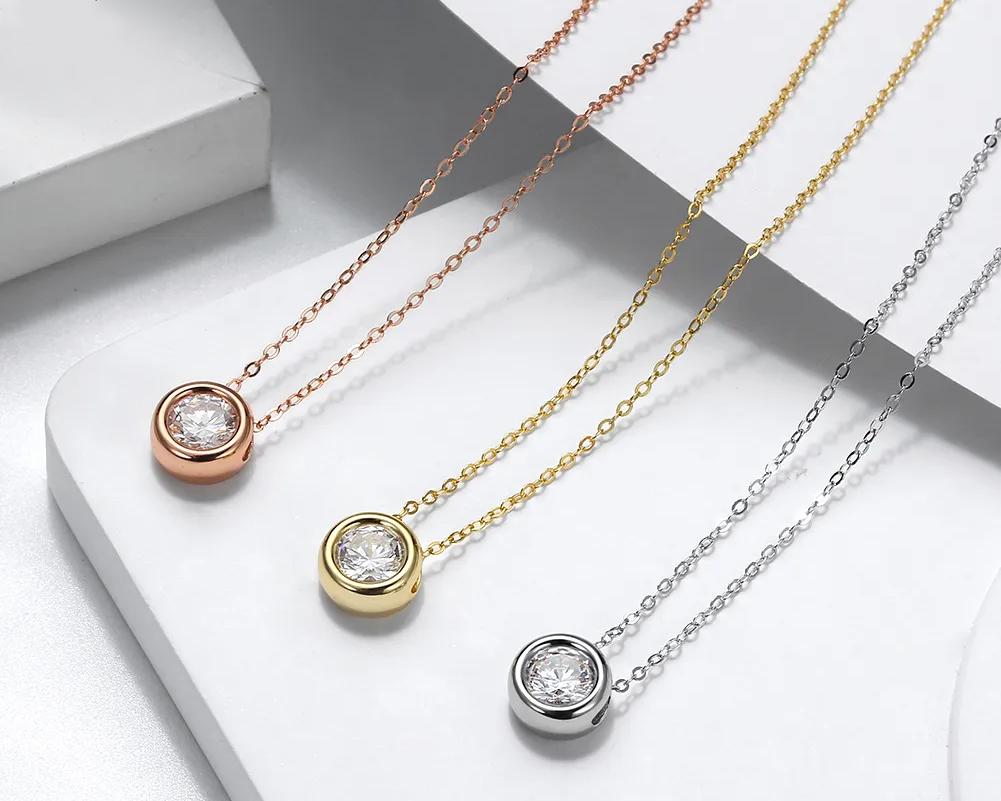 Beatrice Round Moissanite Bezel Pendant (RG YG WG) Beatrice Round Moissanite Bezel Pendant (RG YG WG)